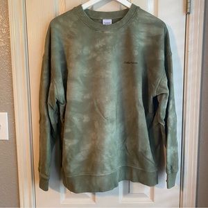 EUC Outdoor Voices Pickup Crewneck in Tea Tree Tie Dye, size S